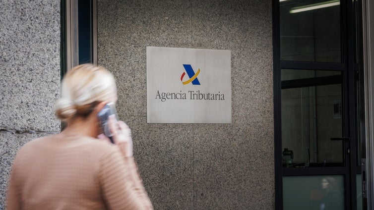 El Ayuntamiento de Madrid vuelve a colaborar con Hacienda para ayudar a presentar la declaración de la renta de manera gratuita
