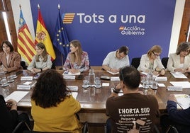 Las víctimas de la dana exigen a la vicepresidenta Aagesen que «llegue» el dinero y nuevas infraestructuras seguras