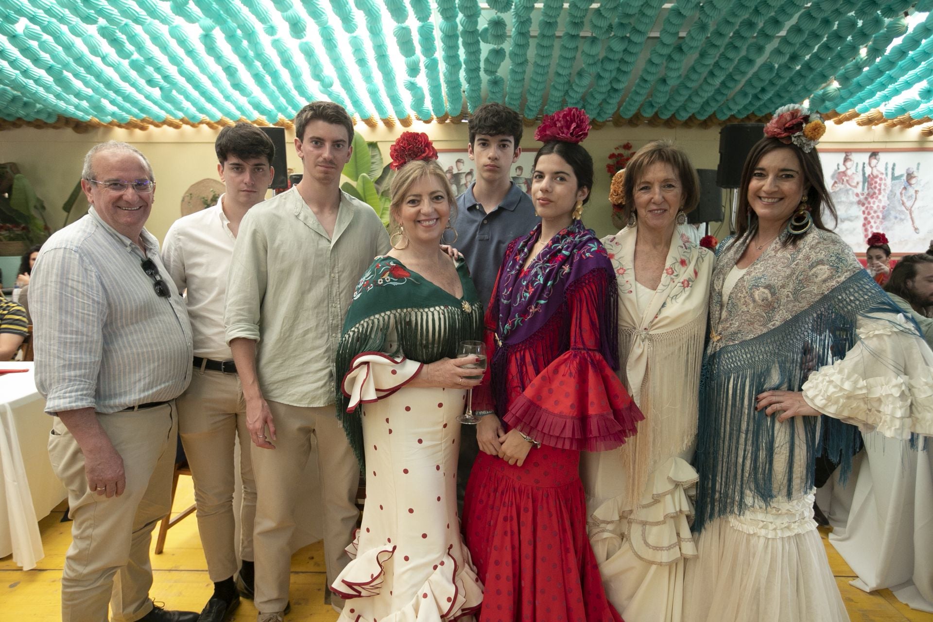 La emoción creciente en las casetas de la Feria de Córdoba, en imágenes