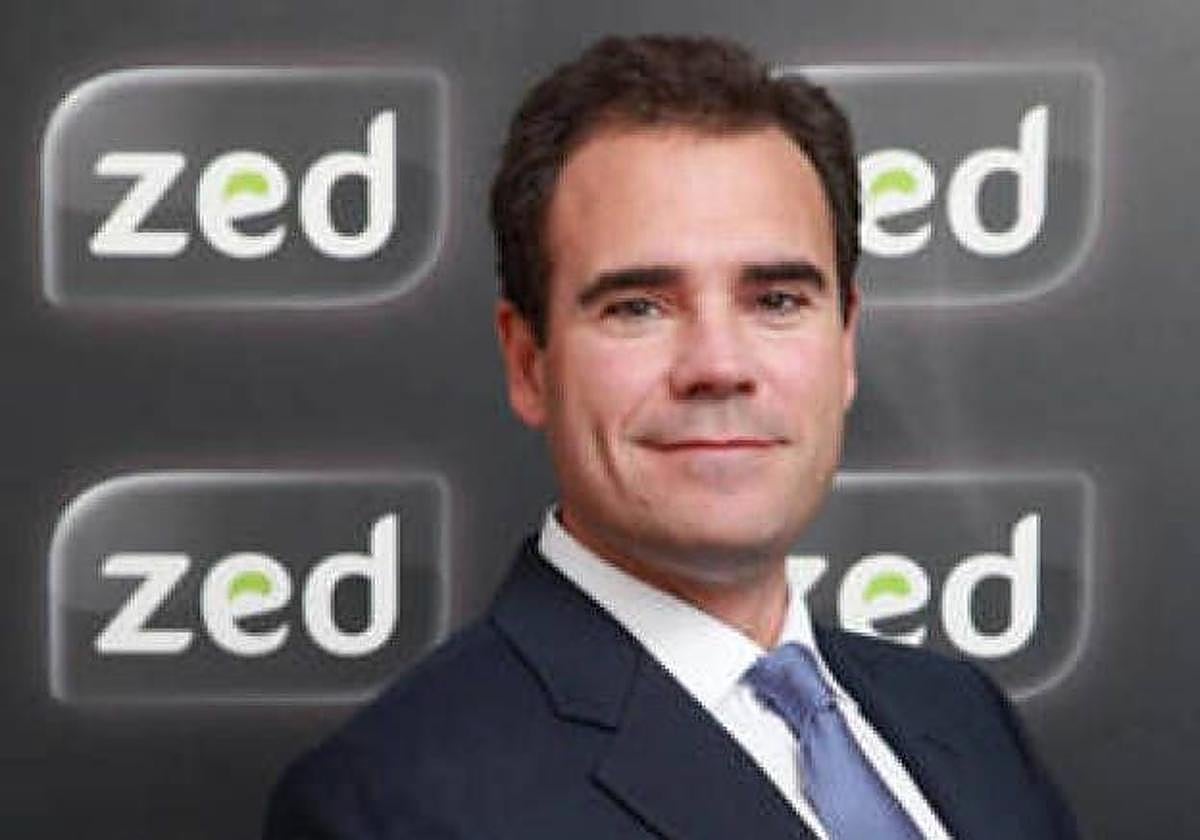 Javier Pérez Dolset.