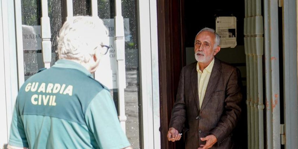 La guardia civil destapa que la faffe pagaba sobresueldos a enchufados del psoe con cargo a fondos públicos