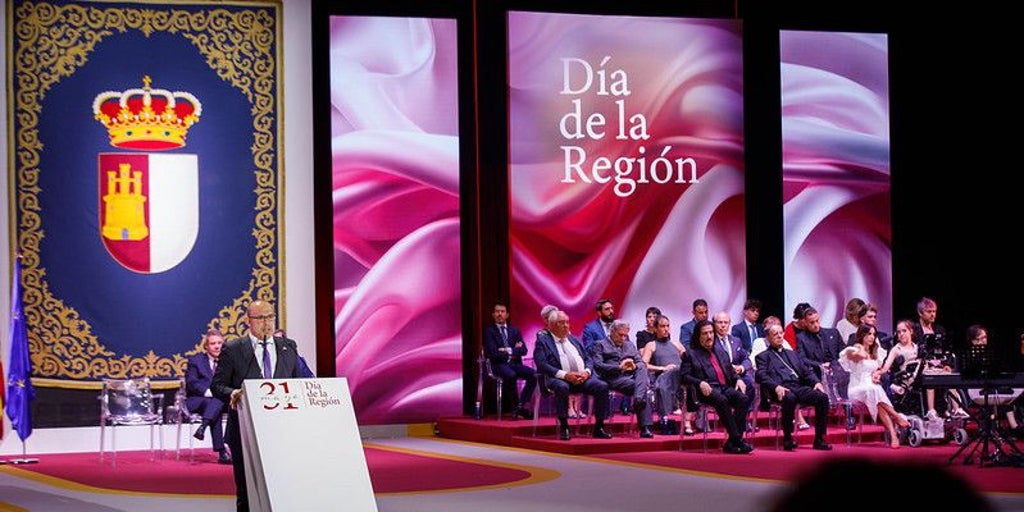 Bellido destaca que la región es un «oasis de respeto» en un país que depende de «quienes no creen en él»