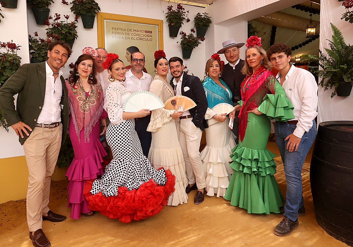 El animado ambiente de las casetas el último sábado de la Feria, en imágenes