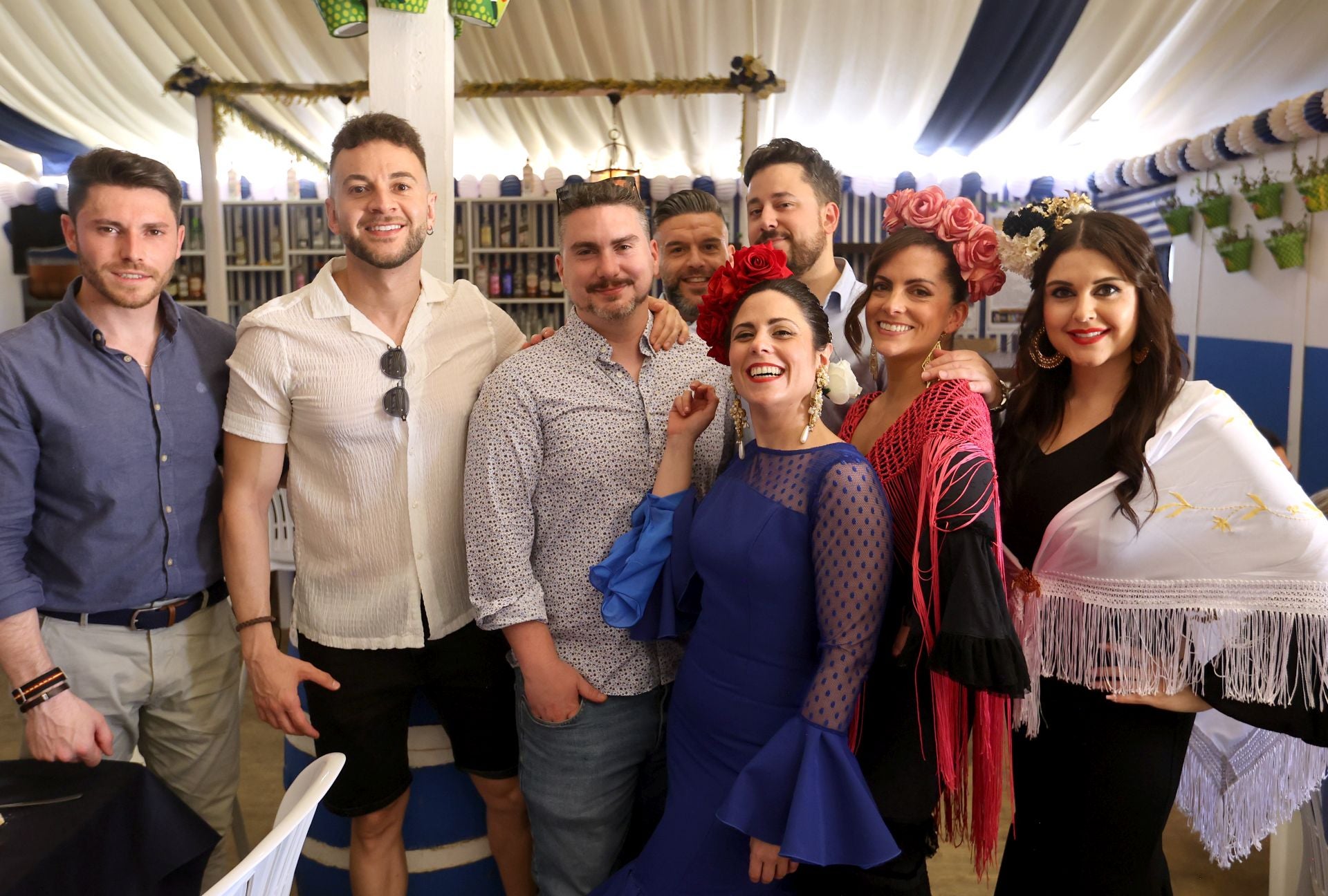 El animado ambiente de las casetas el último sábado de la Feria, en imágenes