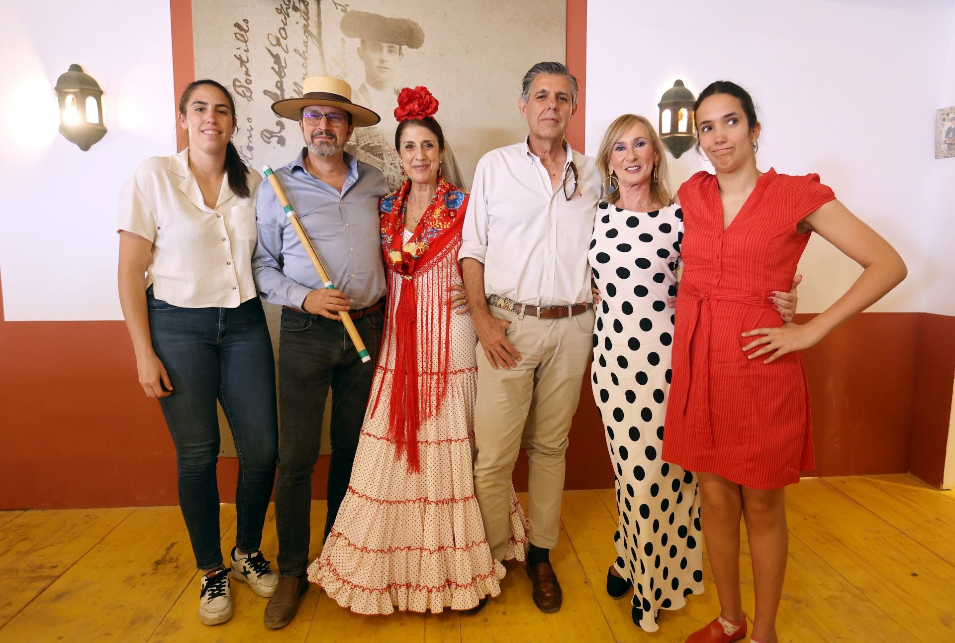 El animado ambiente de las casetas el último sábado de la Feria, en imágenes