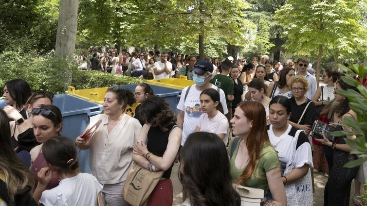 Quién firma hoy, domingo 15 de junio en la Feria del Libro 2025 de Madrid