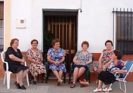 Santa Fe, el pueblo de Granada que se ha hecho famoso por advertir de los límites de 'tomar el fresco'