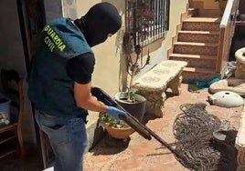 Guardias civiles denuncian la grave situación de inseguridad en Almería «donde se han vuelto habituales los tiroteos»