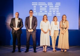 IBM vuelve a Valencia tras 50 años de su primera fábrica con un centro Digital Sales para Europa, Oriente Medio y África