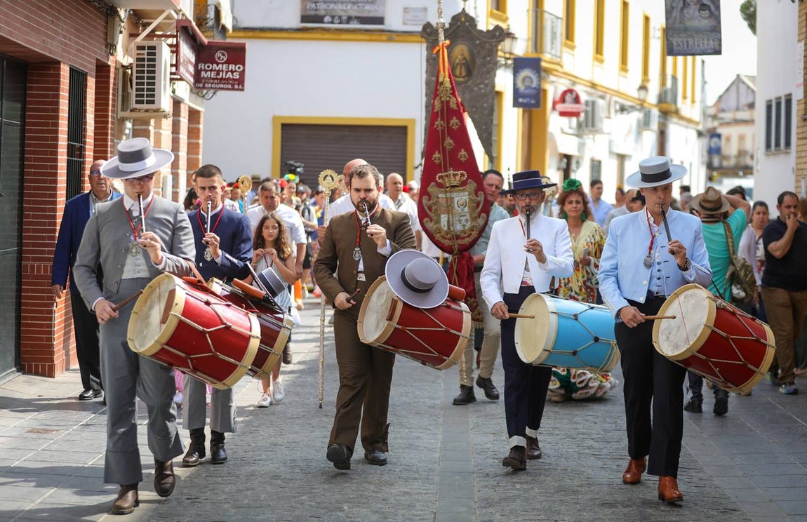 Salida de la hermandad del Rocío de Coria del Río