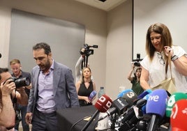 Aldama se encara con Leire Díez tras su comparecencia: «Esta señora está mintiendo»