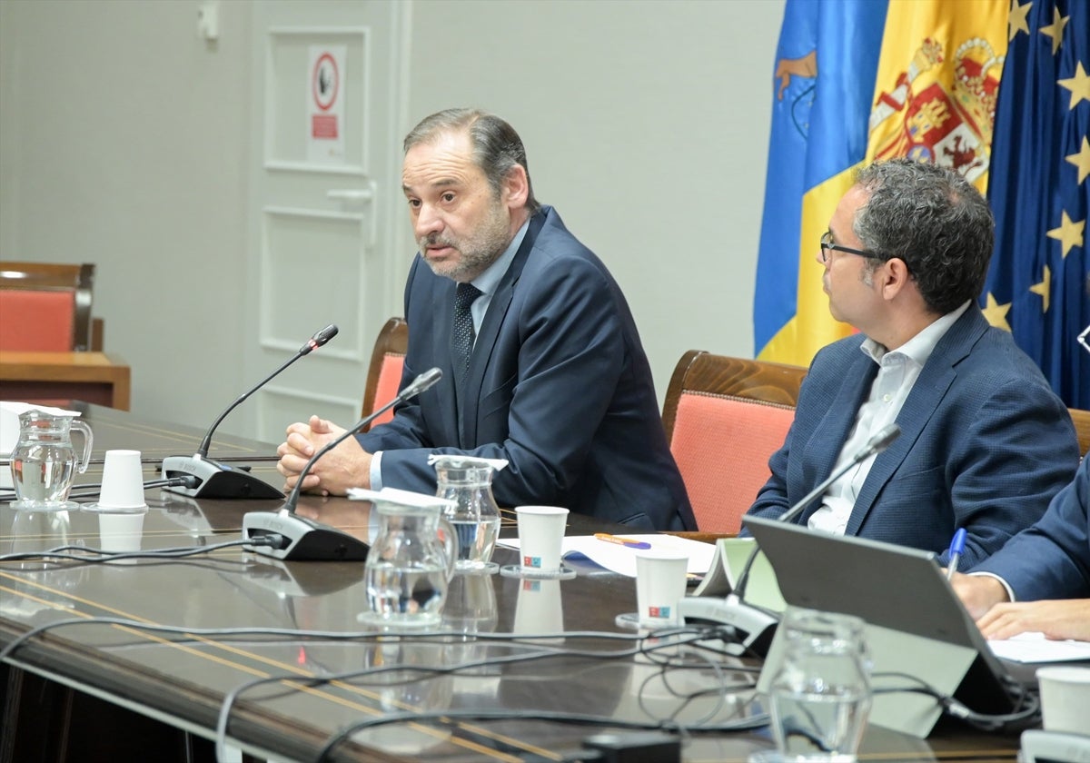 El diputado José Luis Ábalos en el Congreso