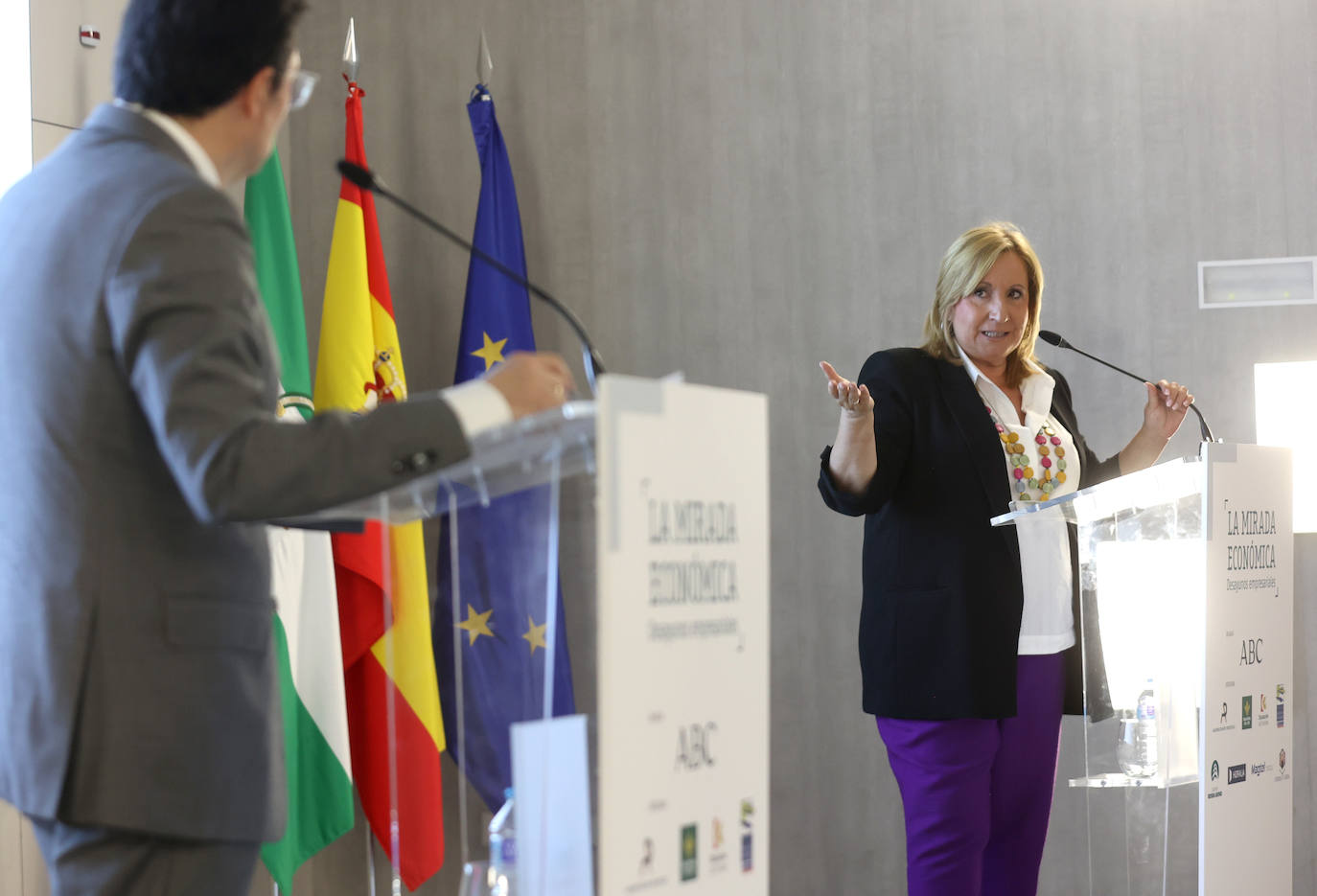 La participación de la viceconsejera de Agricultura en la Mirada Económica, en imágenes