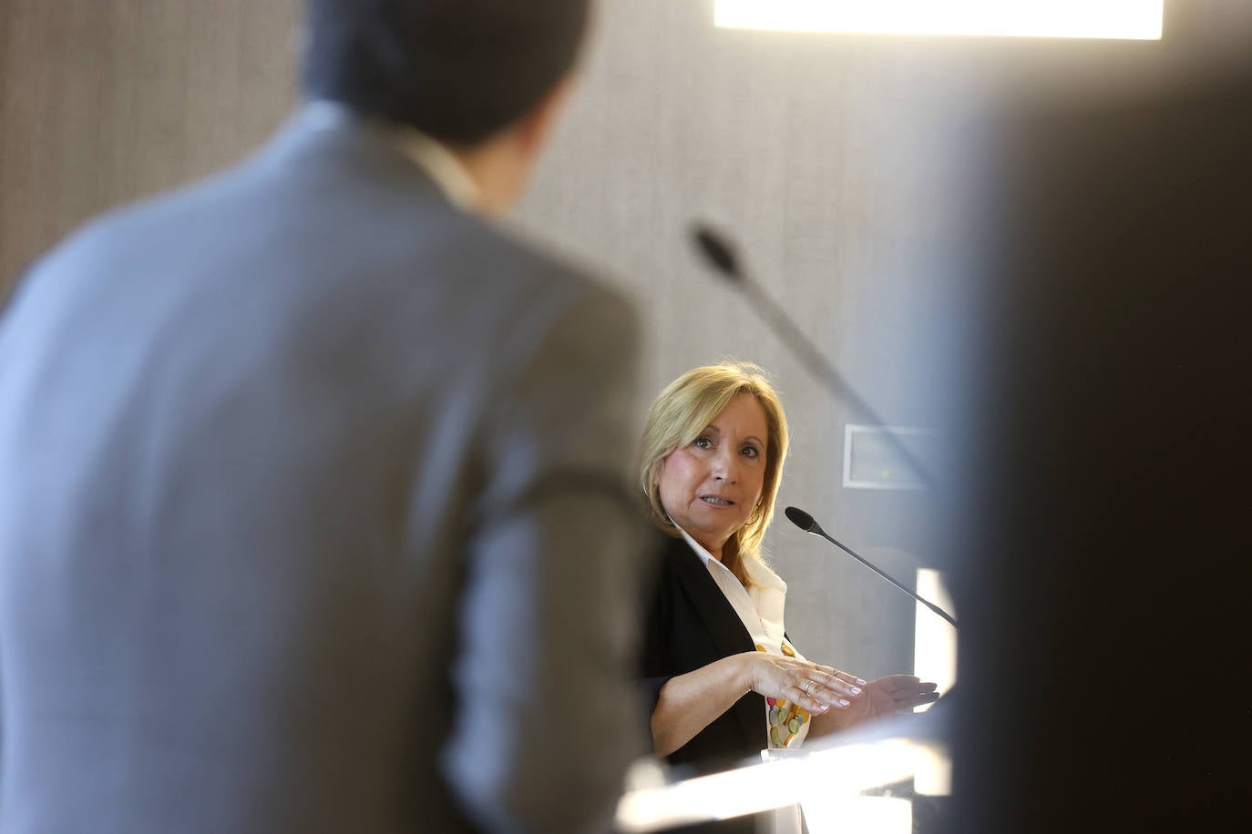 La participación de la viceconsejera de Agricultura en la Mirada Económica, en imágenes