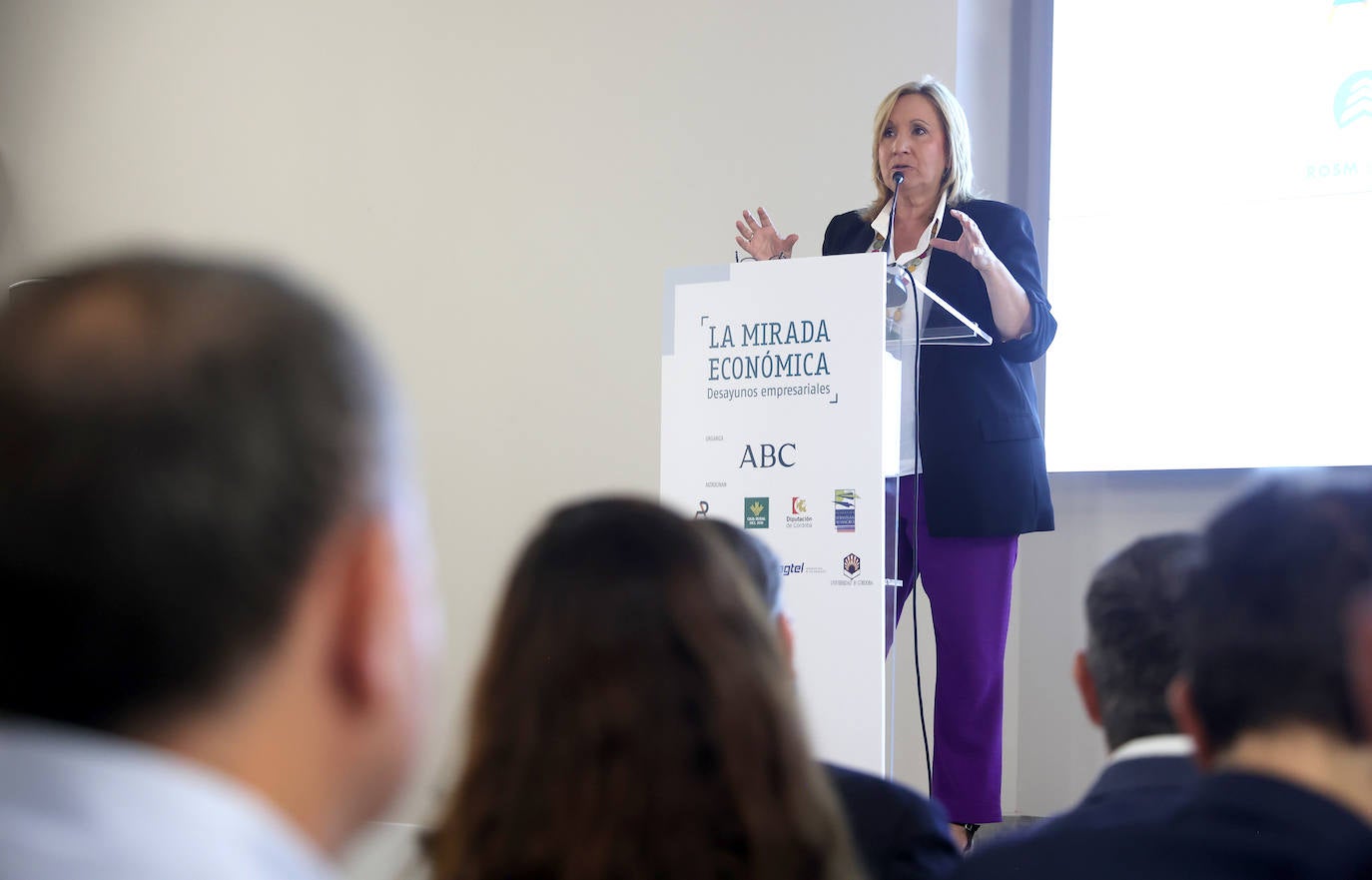 La participación de la viceconsejera de Agricultura en la Mirada Económica, en imágenes