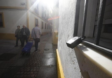 Accesos y servicios independientes: los motivos por los que Urbanismo revoca licencias de pisos turísticos