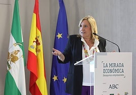 La participación de la viceconsejera de Agricultura en la Mirada Económica, en imágenes