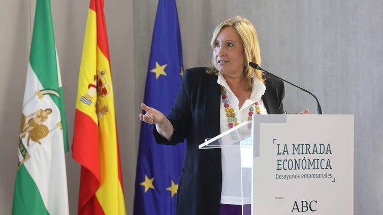 La participación de la viceconsejera de Agricultura en la Mirada Económica, en imágenes