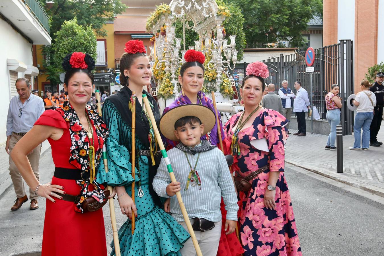 Primeros momentos de la peregrinación de la Hermandad del Rocío del Cerro del Águila