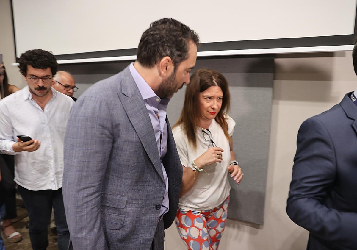 Leíre Díez y Víctor de Aldama