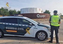 La Guardia Civil detiene a cinco hombres en Quer cuando intentaban robar la mercancía de un camión