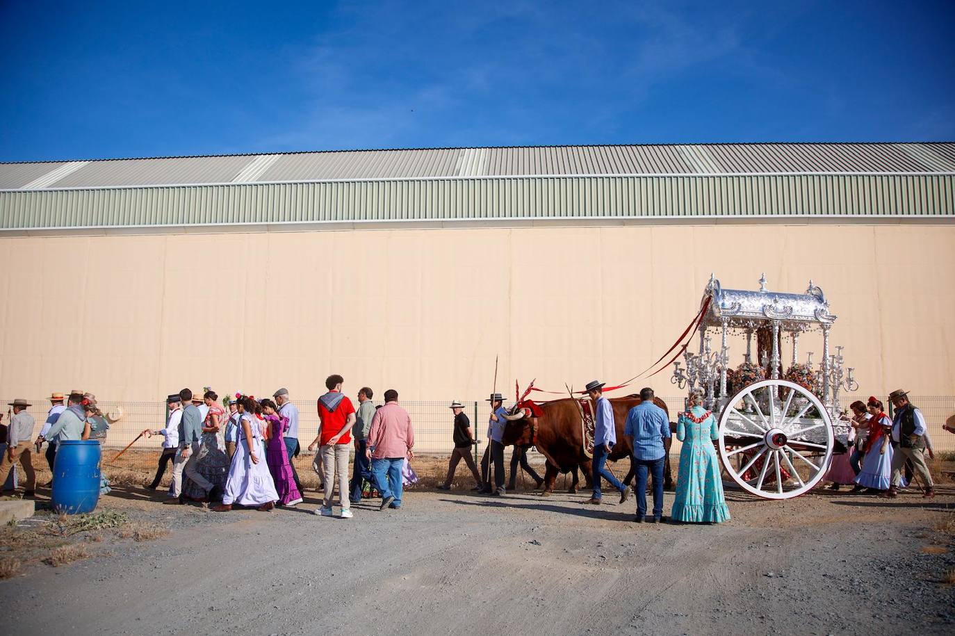 Salida de la hermandad de Carrión hacia la aldea del Rocío