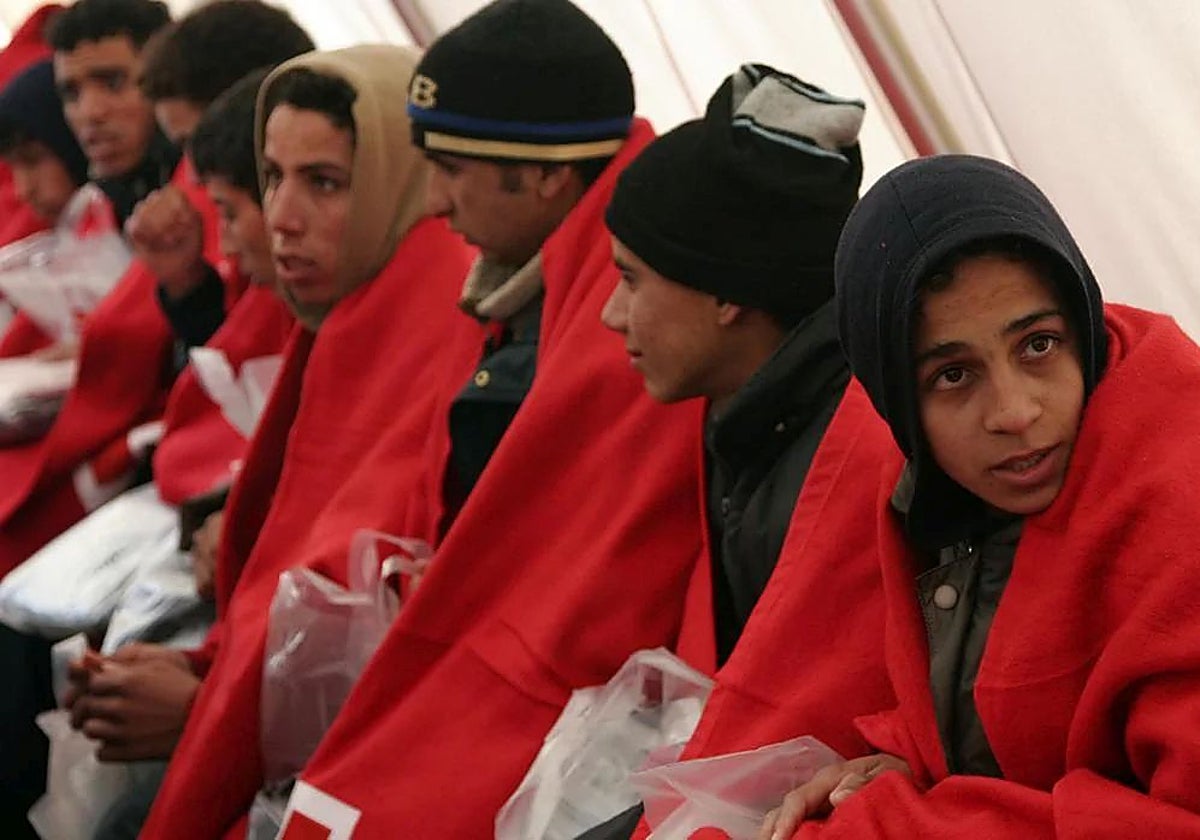 El Supremo amenaza al Gobierno por no acoger a los menores solicitantes de asilo de Canarias