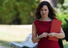 Ayuso se ratifica en su salida en la Conferencia de Presidentes por el uso de las lenguas cooficiales: «No se puede dar por normal lo que no lo es»