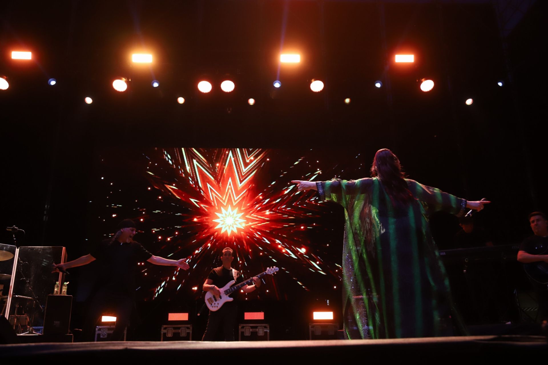 El espectacular concierto de Camela en Córdoba, en imágenes