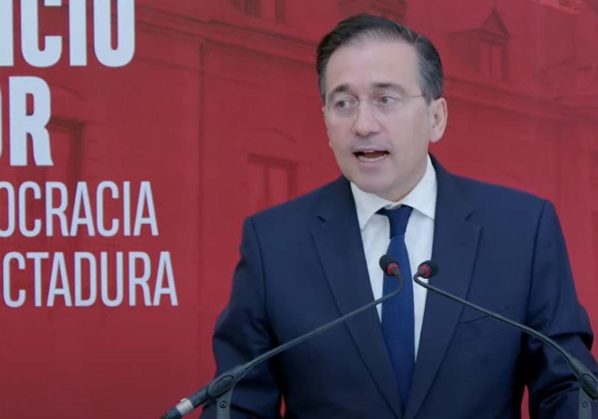 El ministro Albares, durante su intervención en el acto