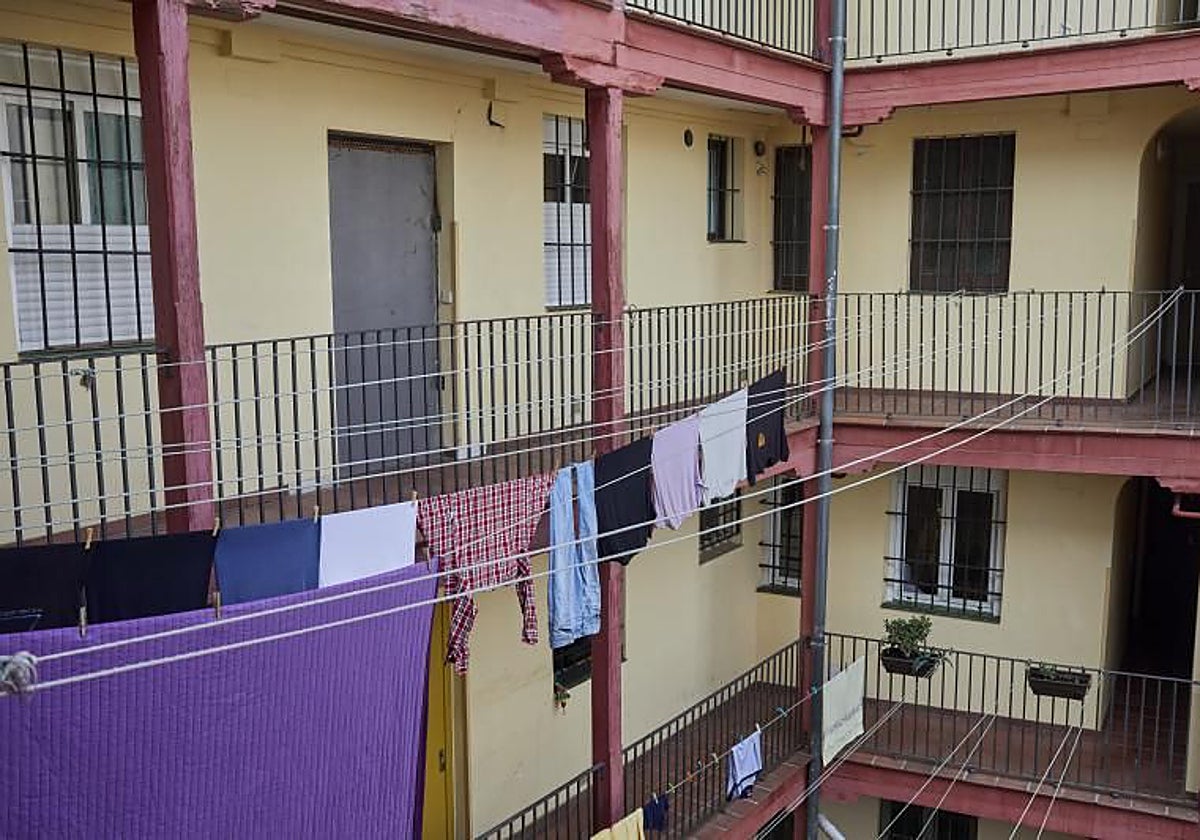 Una corrala en Lavapiés donde funcionaba un narcopiso