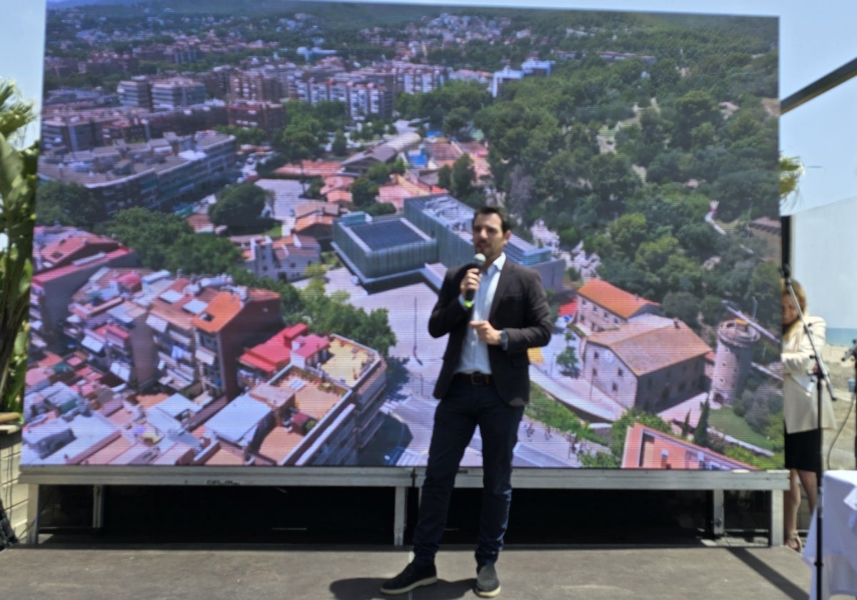 El popular Manuel Reyes, alcalde de Castelldefels, ha presentado este martes la candidatura