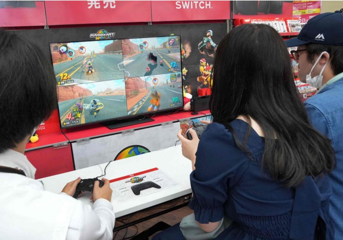 Jugadores de videojuegos on-line en una partida