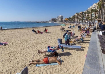 Muere ahogado un bañista de 70 años en una playa de la localidad alicantina de Torrevieja