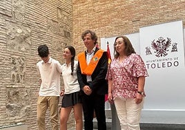 Rubén Lozano anima a los alumnos de las Terciarias de Toledo a hacer deporte y «dejar los móviles»