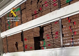 Detenido por transportar 4,7 toneladas de hachís ocultos en un camión procedente de Marruecos