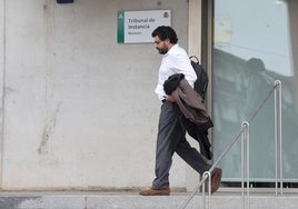 El marido de la diputada socialista de Córdoba investigada por maltrato aporta audios y whatsapp para ampliar la denuncia