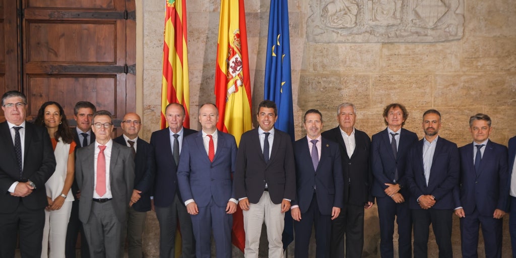 Mazón destaca que los institutos tecnológicos son «motores del cambio productivo, social y tecnológico» de la Comunidad