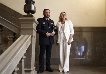 Rafael Domingo Sánchez y Marifrán Carazo, hoy en el Ayuntamiento de Granada