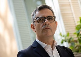 Bolaños subraya que la UCO no habla de financiación ilegal del PSOE y dice que el «impuesto» del que hablaba Cerdán es la cuota voluntaria