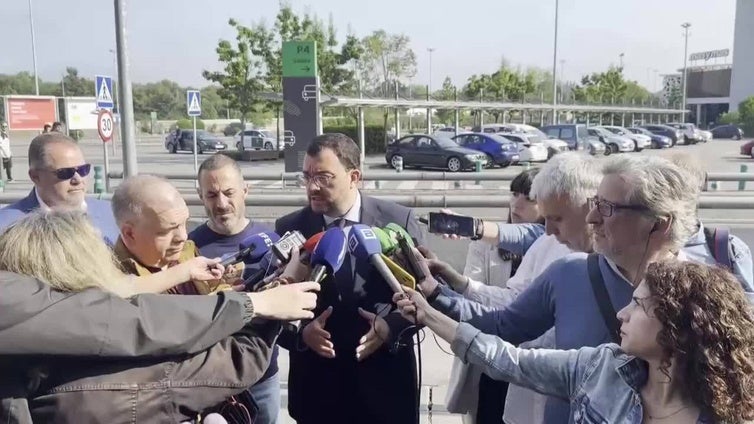 Barbón remarca que el PSOE "tiene muy claro que con la corrupción, tolerancia cero"