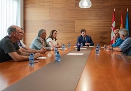 Mañueco envía una carta «al máximo nivel» a la central de Azucarera en Londres