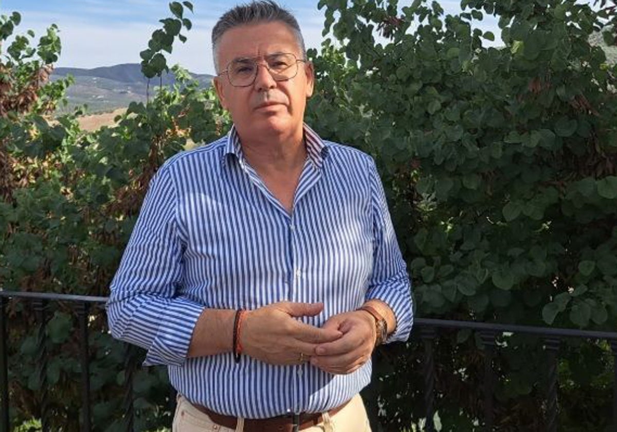 Lope Ruiz, alcalde de Iznájar que intentó liderar una candidatura crítica a Rafi Crespín