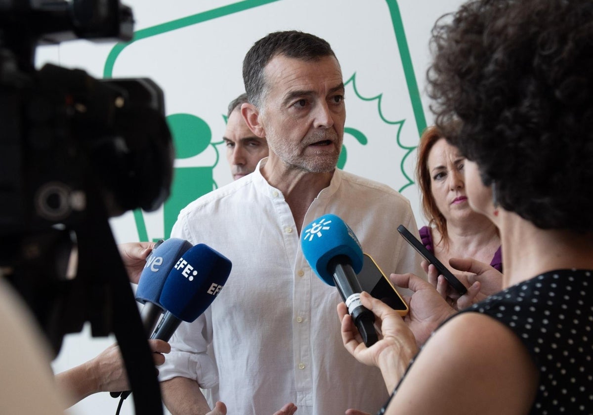 El coordinador federal de IU, Antonio Maillo