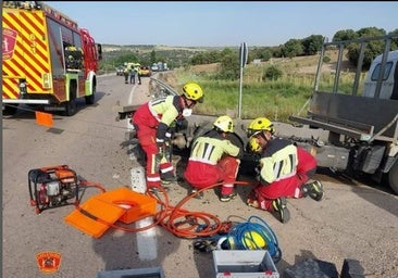 Muere un hombre de 52 años tras salirse de la vía el turismo que conducía en Casarrubios del Monte