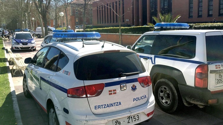 Muere una joven tras sufrir una descarga eléctrica en la estación de tren de Albeniz (Álava)