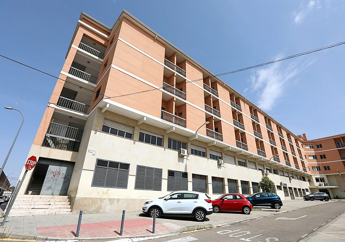 La Escuela de Enfermería, en Palomarejos, podría reabrir sus puertas como residencia universitaria