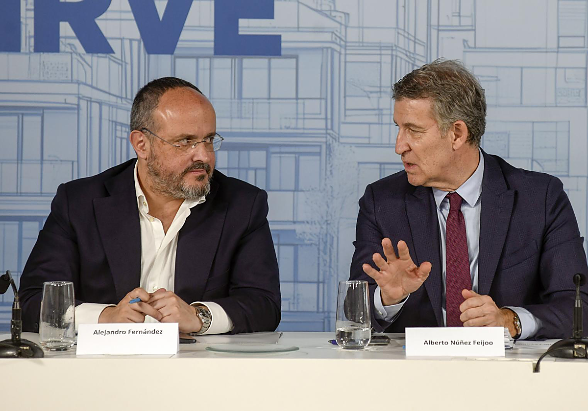 Alejandro Fernández y Alberto Núñez Feijóo, en Barcelona, a primeros de año