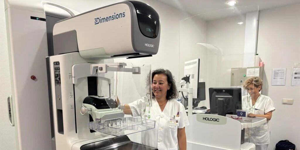 El Hospital de Almansa cuenta con un nuevo mamógrafo digital que amplia su cartera de servicios