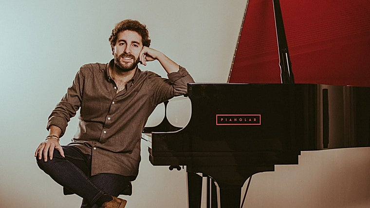 Imagen del pianista Chico Pérez